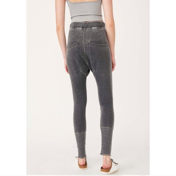 Free People Cozy All Day Harem Black Oversized Leggings - Picture 5 of 15